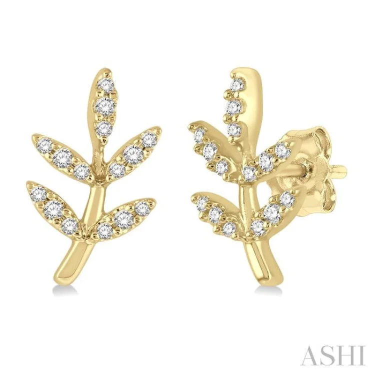 Women’s stud diamond earrings-1/8 Ctw Leaf Motif Round Cut Diamond Petite Fashion Earring in 10K Yellow Gold