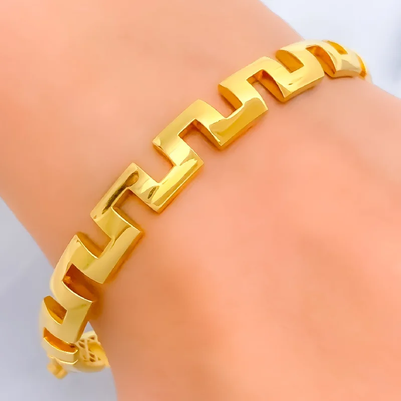 Women’s trendy gold bangles-Iconic Bold 22k Gold Bangle Bracelet