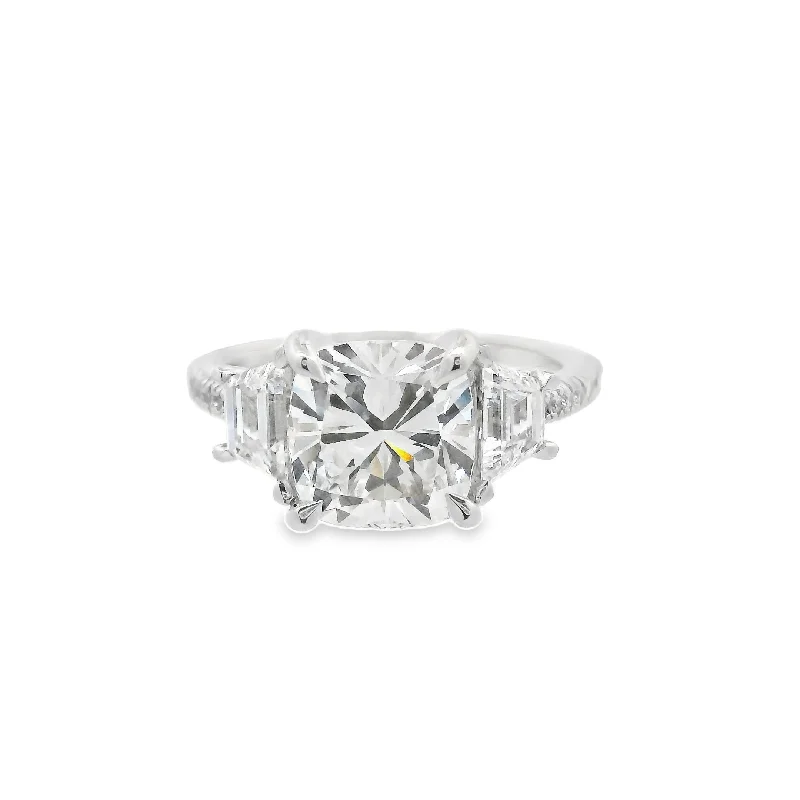 Women’s antique engagement rings-DIAMOND ENGAGEMENT RING - 3 CT CUSHION CUT CENTER