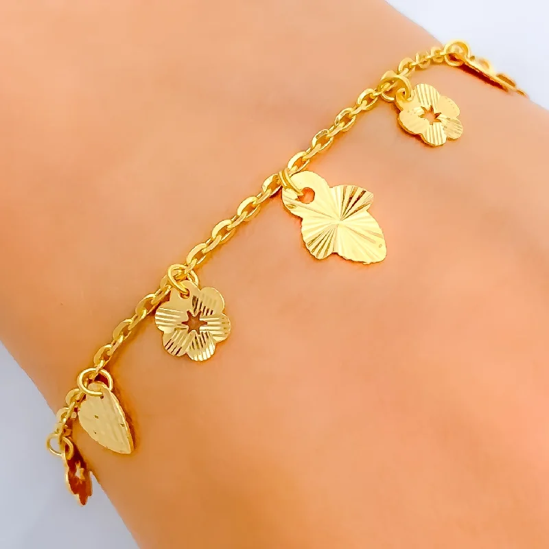 Women’s beaded bracelets-Delicate Attractive 22K Gold Charm Bracelet