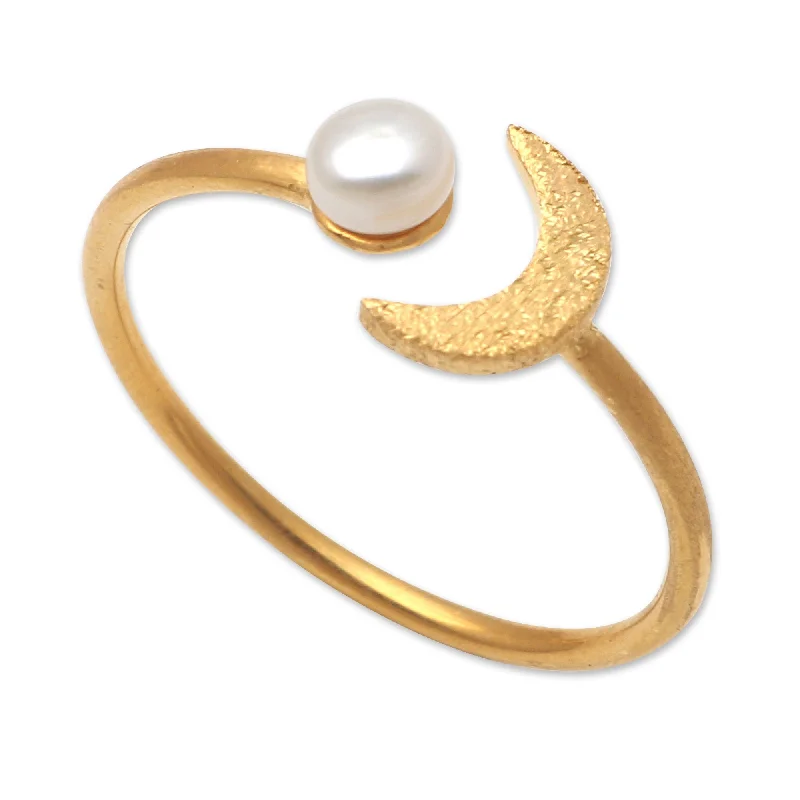 Women’s adjustable rings-Novica Handmade By The Moon In Gold Gold-Plated Cultured Pearl Cocktail Ring