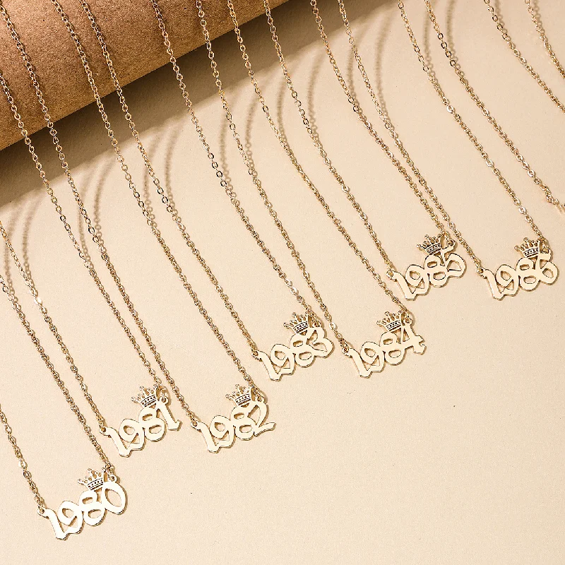 Women’s family tree necklaces-Casual Hip-hop Commute Number Alloy Plating Metal Women's Pendant Necklace