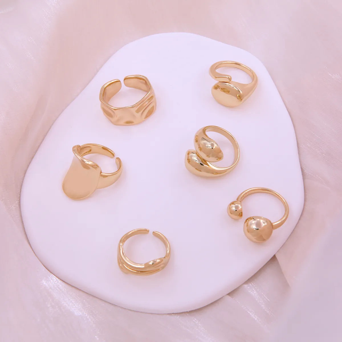 Women’s gold rings-Simple Style Solid Color Solid Color Copper 18k Gold Plated Rings In Bulk