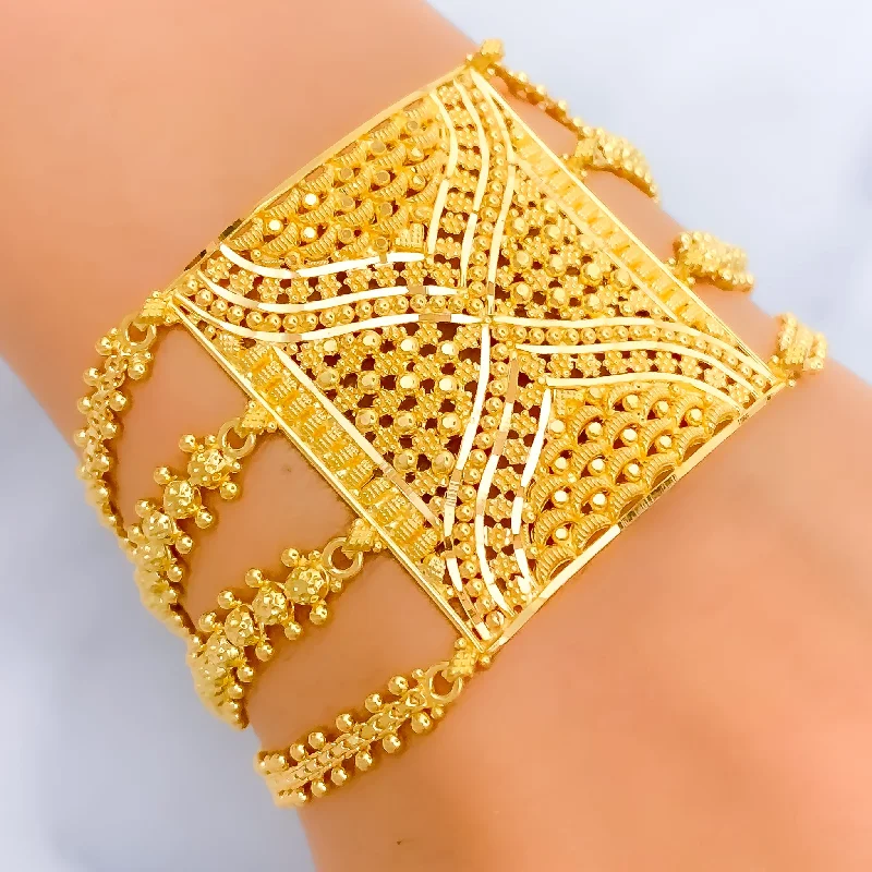 Women’s layered bangle bracelets-Tasteful Beaded Flower 22k Gold Statement Bracelet