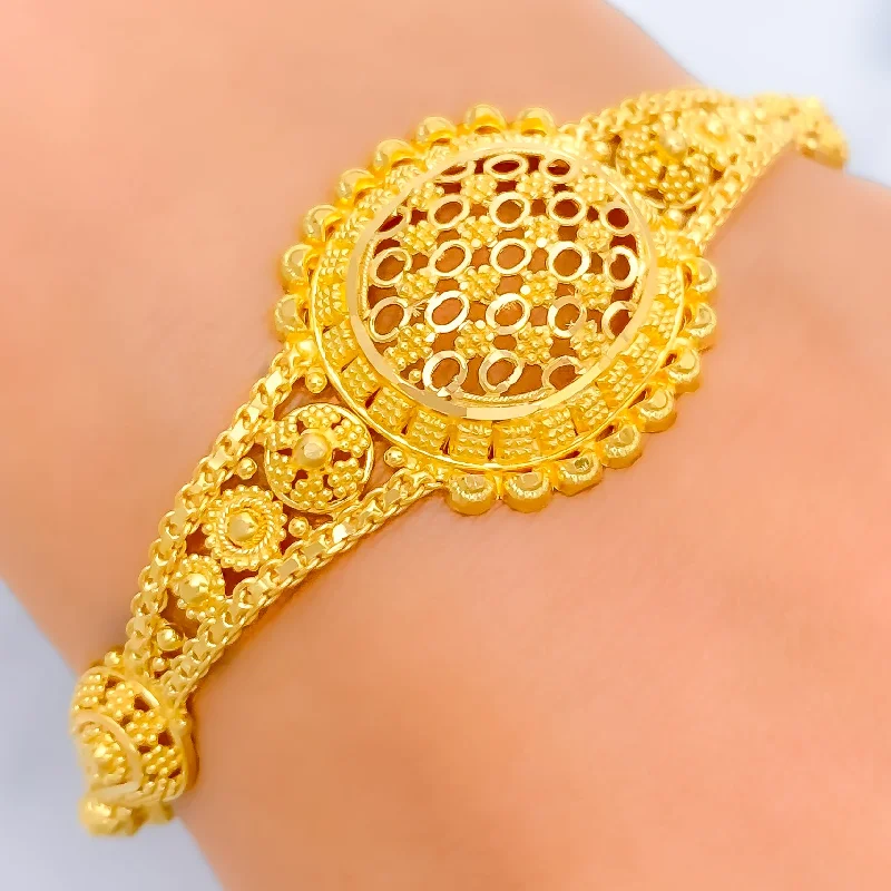 Women’s stretch bangles-Shimmering Netted Oval 22k Gold Bracelet