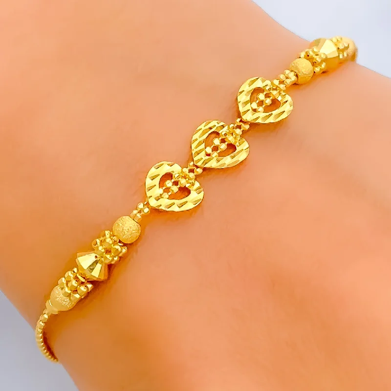 Women’s fashion crystal bangles-Glossy Heart 22k Gold Bracelet