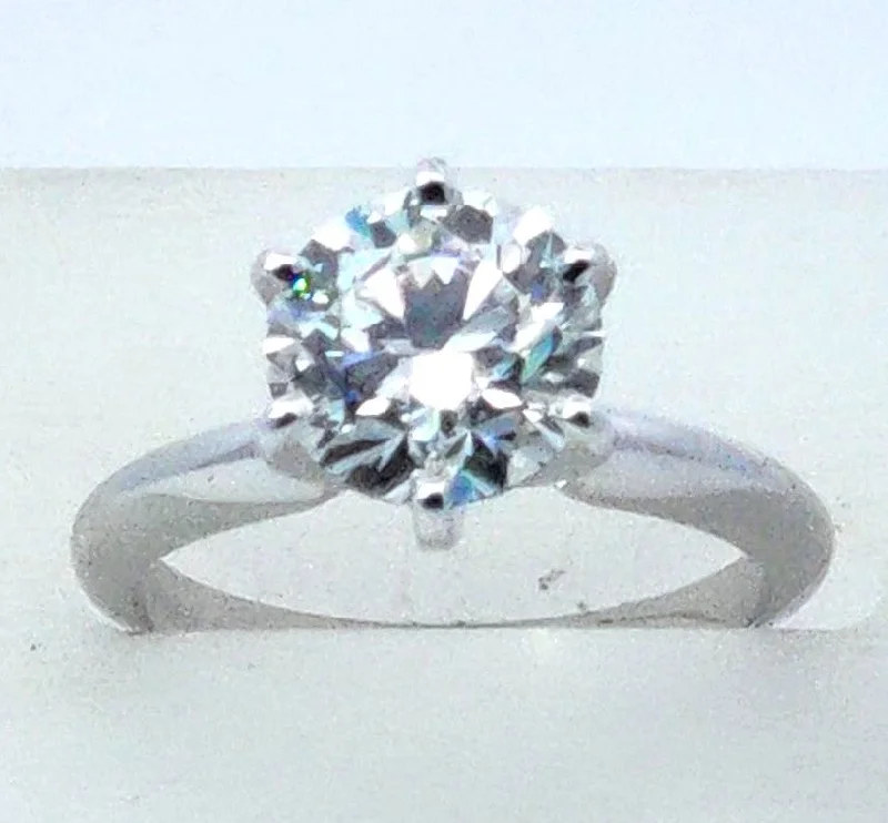 Women’s timeless engagement rings-14K White Gold Lab Diamond Ring 2.50  ctw New