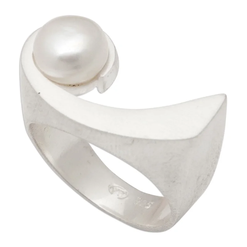 Women’s engagement ring sets-Novica Handmade Waves Of Uluwatu Cultured Pearl Single Stone Ring