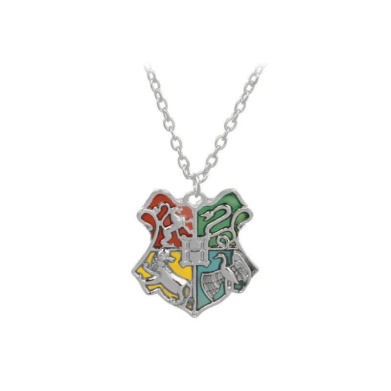 Hogwarts School of Magic Necklace Silver