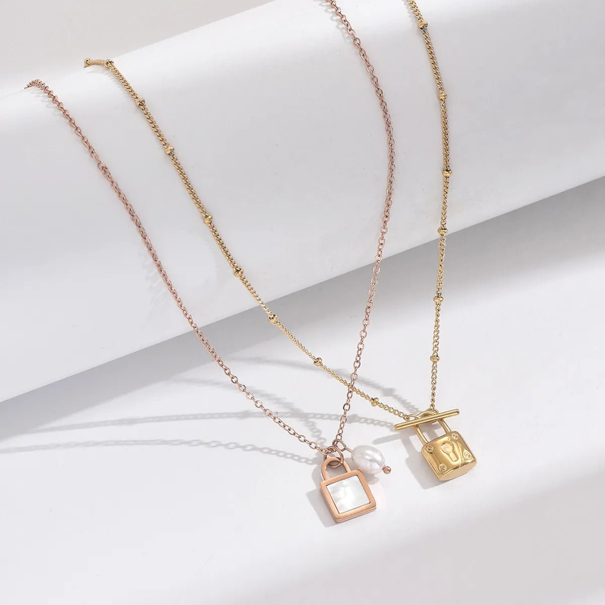 Women’s gemstone and diamond necklaces-Ig Style Simple Style Lock Stainless Steel Plating Inlay Artificial Pearls Shell 14k Gold Plated Rose Gold Plated Pendant Necklace