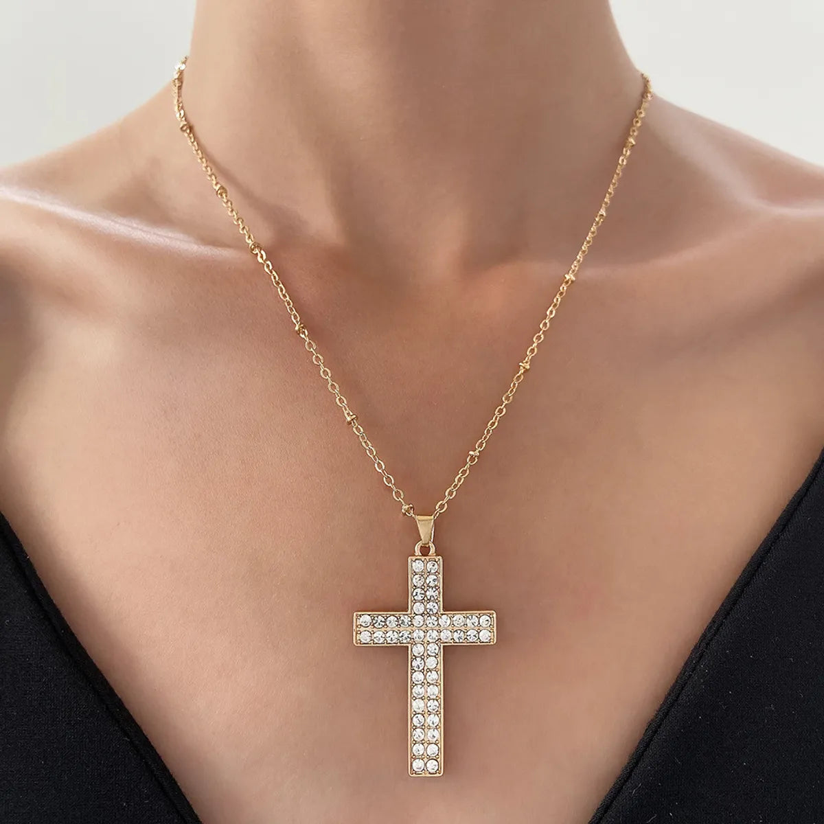 Women’s long necklaces-Streetwear Cross Alloy Plating Inlay Zircon Women's Pendant Necklace