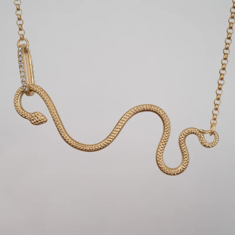 Women’s simple necklaces-Snake Hook Necklace