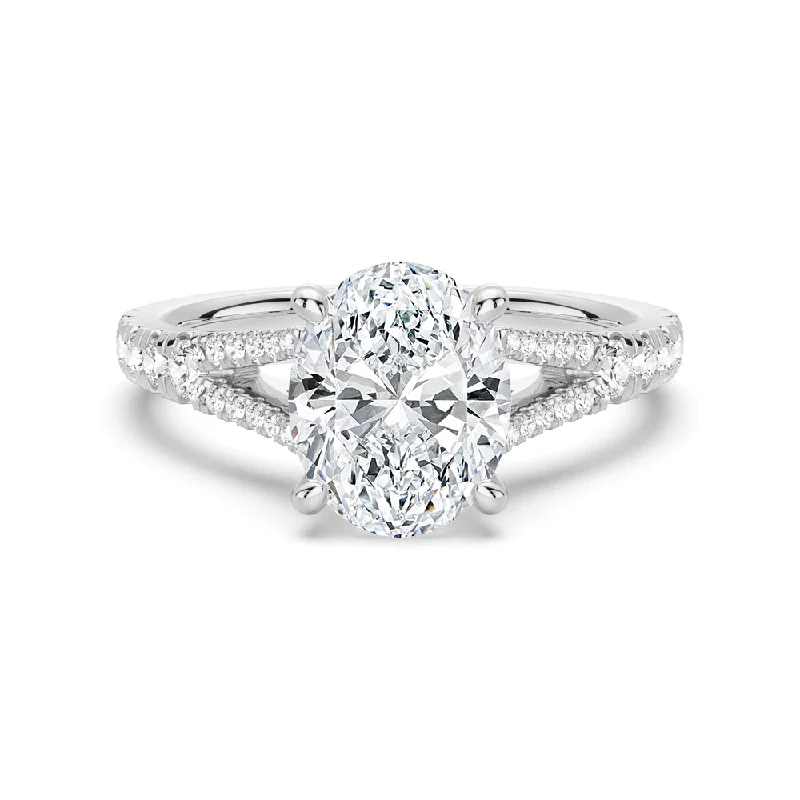 Women’s luxurious diamond engagement rings-NEW Oval Cut Split-Shank Moissanite Engagement Ring