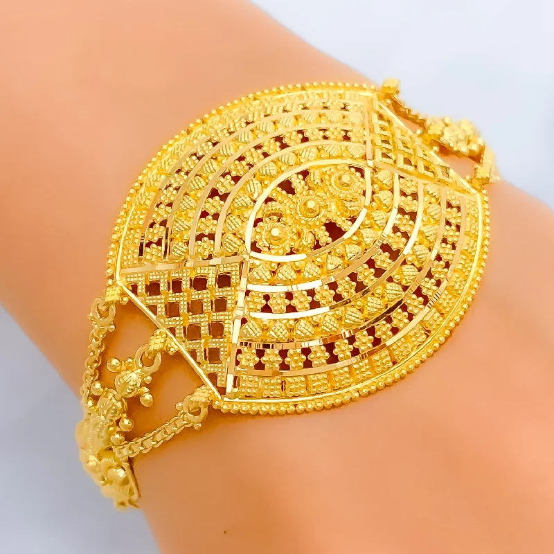 Women’s fashion gold bangles-Gorgeous Glistening 22k Gold Statement Bracelet