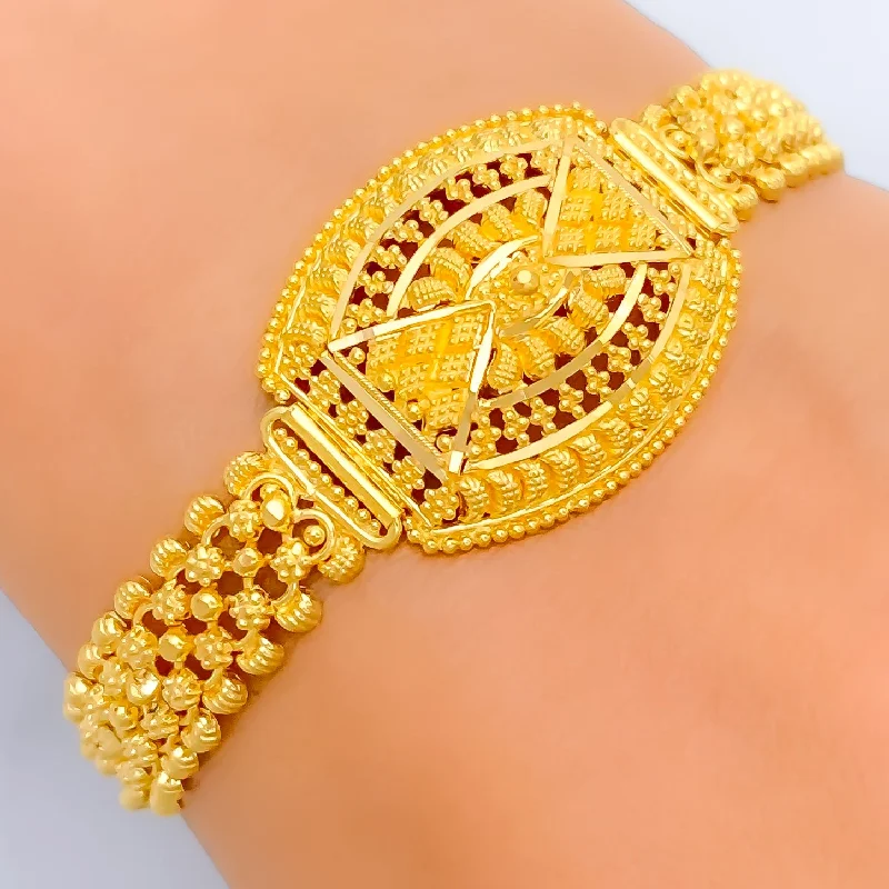 Women’s statement bracelets-Detailed Dressy Floral 22k Gold Bracelet