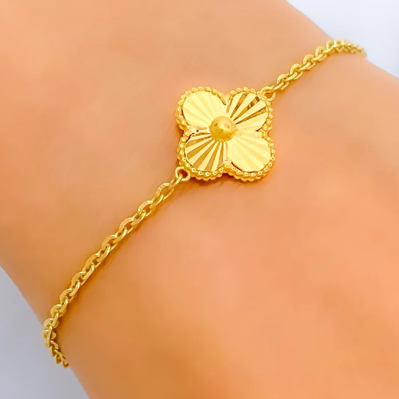 Women’s clasp bracelets-Lightweight Modest Floral 21k Gold Bracelet