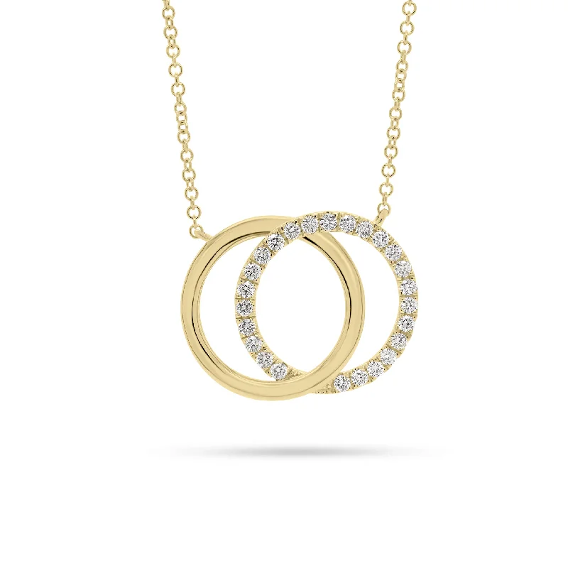 Women’s tennis necklaces-Diamond & Gold Interlocking Circles Necklace