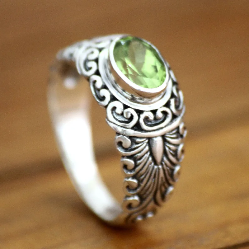 Women’s contemporary rings-Handcrafted Sterling Silver 'Bali Heritage' Peridot Ring (Indonesia)