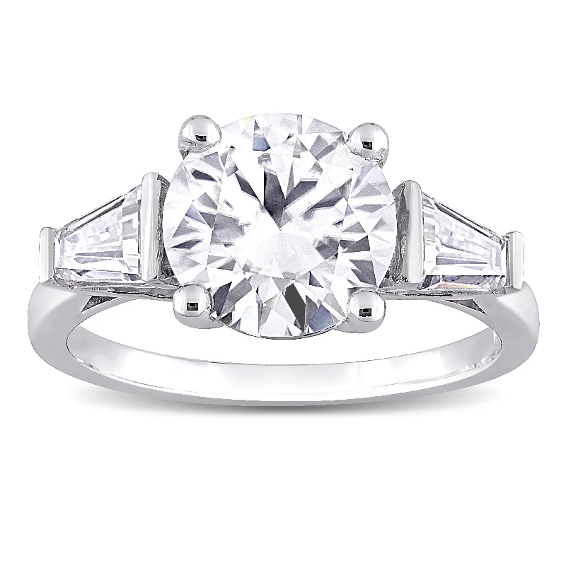 Women’s oval rings-Miadora 2 3/5ct DEW Taper Created Moissanite Three Stone Ring in Sterling Silver